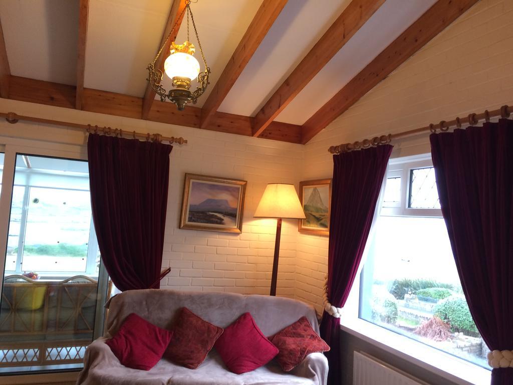 Hillcrest Holiday Home Kincasslagh エクステリア 写真